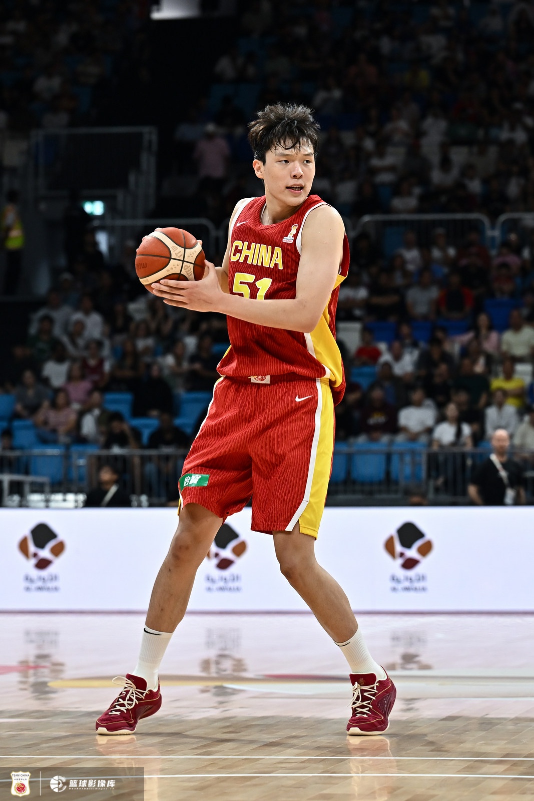 媒体人:杨瀚森让大家久违地享受到 “拥有NBA现役球员”的好处