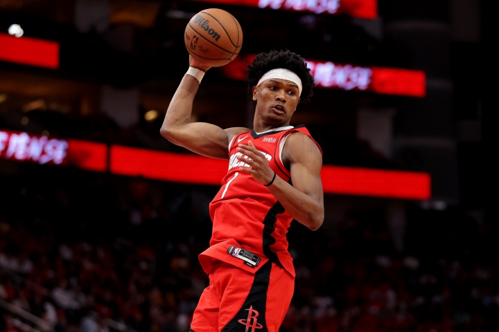 阿门的合同太贵？媒体人：现在都贵 里夫斯也这个价 你会怎么选？